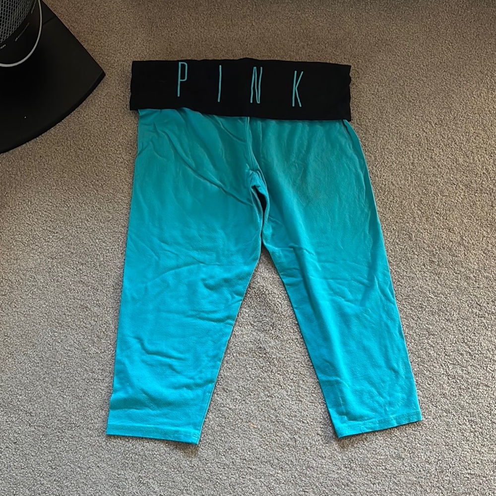 Vintage Victoria's Secret PINK Teal and Black Legging Capris